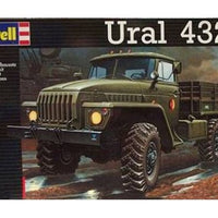 REVELL 03050 1/35 URAL 4320