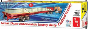 AMT 1111 1/25 GREAT DANE EXTENDABLE FLATBED TRAILER