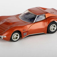 AFX 22047 1970 CORVETTE LT1 ORANGE MEALLIC