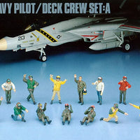 HSG 36006 1/48 US NAVY PILOT/DECK CREW SET:A