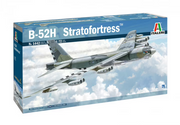 Itelari 1442 1/72 B-52H Stratofortress | Pinnacle Hobby